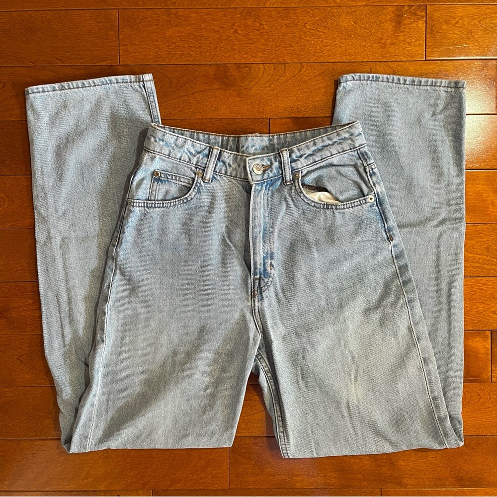 H&M size 2 high-waisted baggy jeans